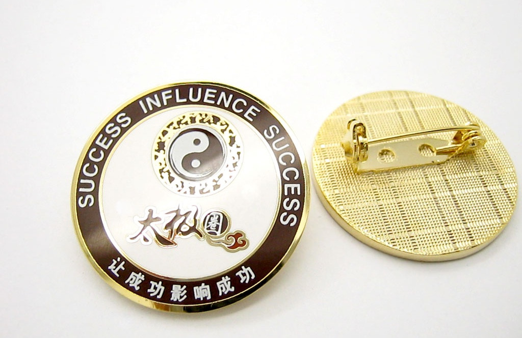 烤漆徽章工艺展示