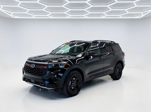 studio HUNTERFORD 001 1FMWK8JC3TGB73045.jpg