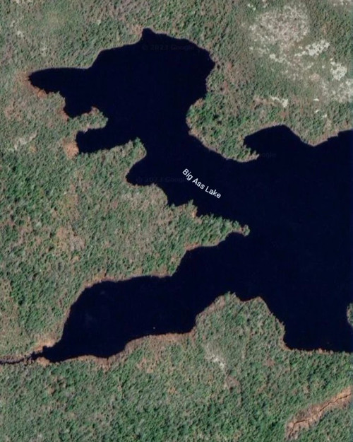 canada has the most suspicious lake names in the world v0 u1nudqgiibkb1.jpg
