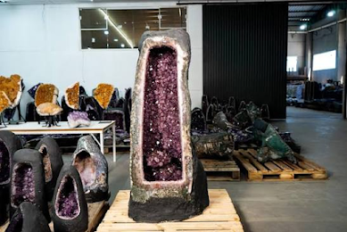 Purchase The Best Amethyst Geode Pieces Online.png