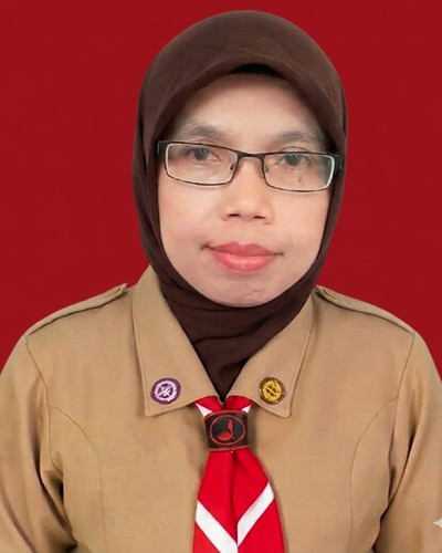 POTO ETI PRAMUKA.jpg