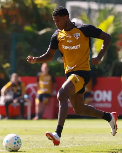 São Paulo e Juventus empatam em duelo tático no início da intertemporada