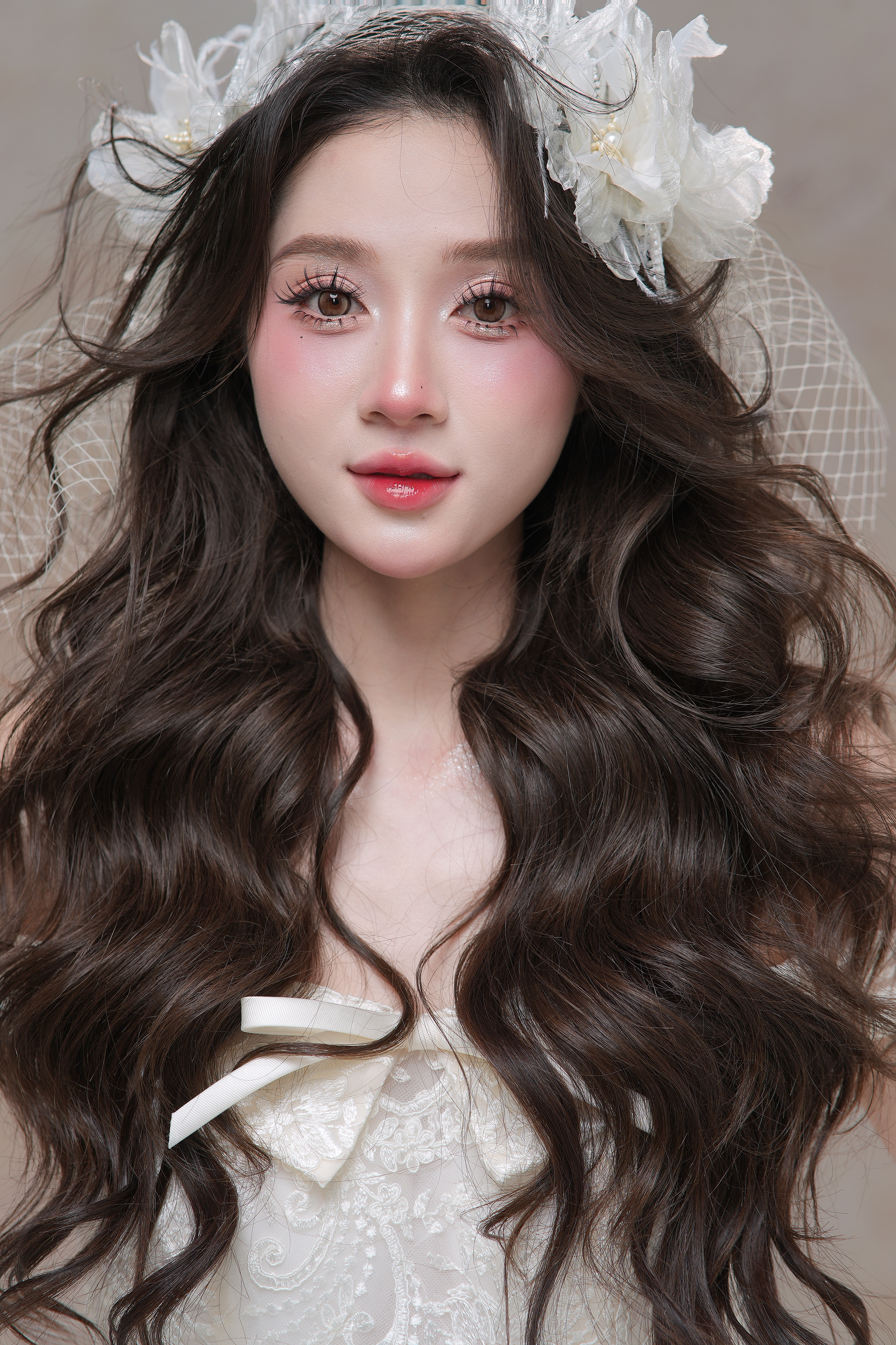 Make Up Kỷ Yếu
