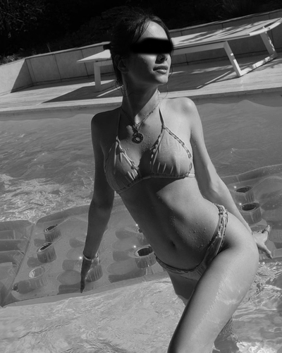 me pool1.png