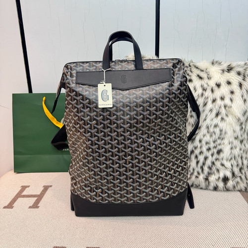cisalpin zip backpack 1.jpg