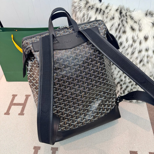 cisalpin zip backpack 2.jpg
