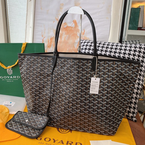 tote goat 1.jpg