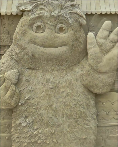 6762de7ae1e1f meet leonardo ugolini the sand sculptor who turns fantasy into reality 7.jpg