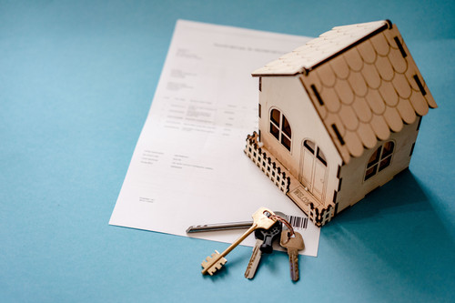 loan signing 3.jpg
