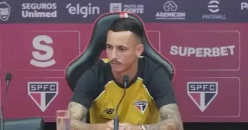 REFORÇO NA CASA! Iago é apresentado pelo São Paulo e já deve ser relacionado para duelo na Sula 