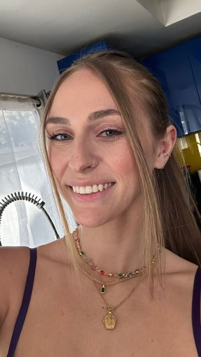 angelyoungsreal 2026 04 12T22 35 28.jpg