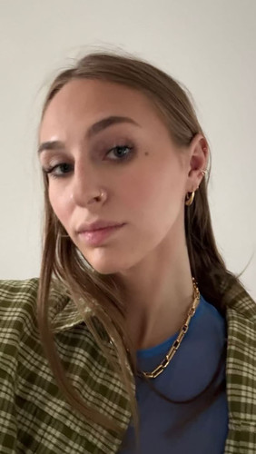 angelyoungsreal 2026 04 12T22 35 41.jpg