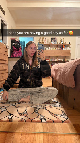 angelyoungsreal 2026 05 01T00 49 27.jpg