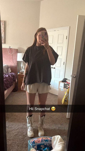 angelyoungsreal 2026 05 08T21 41 17.jpg