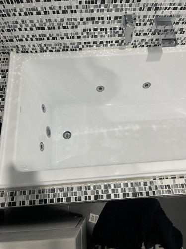 9128d3eae053.jpg