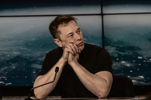 Elon Musk at a Press Conference 1024x683.jpg