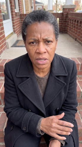 m03 33 sharon stoop.jpg