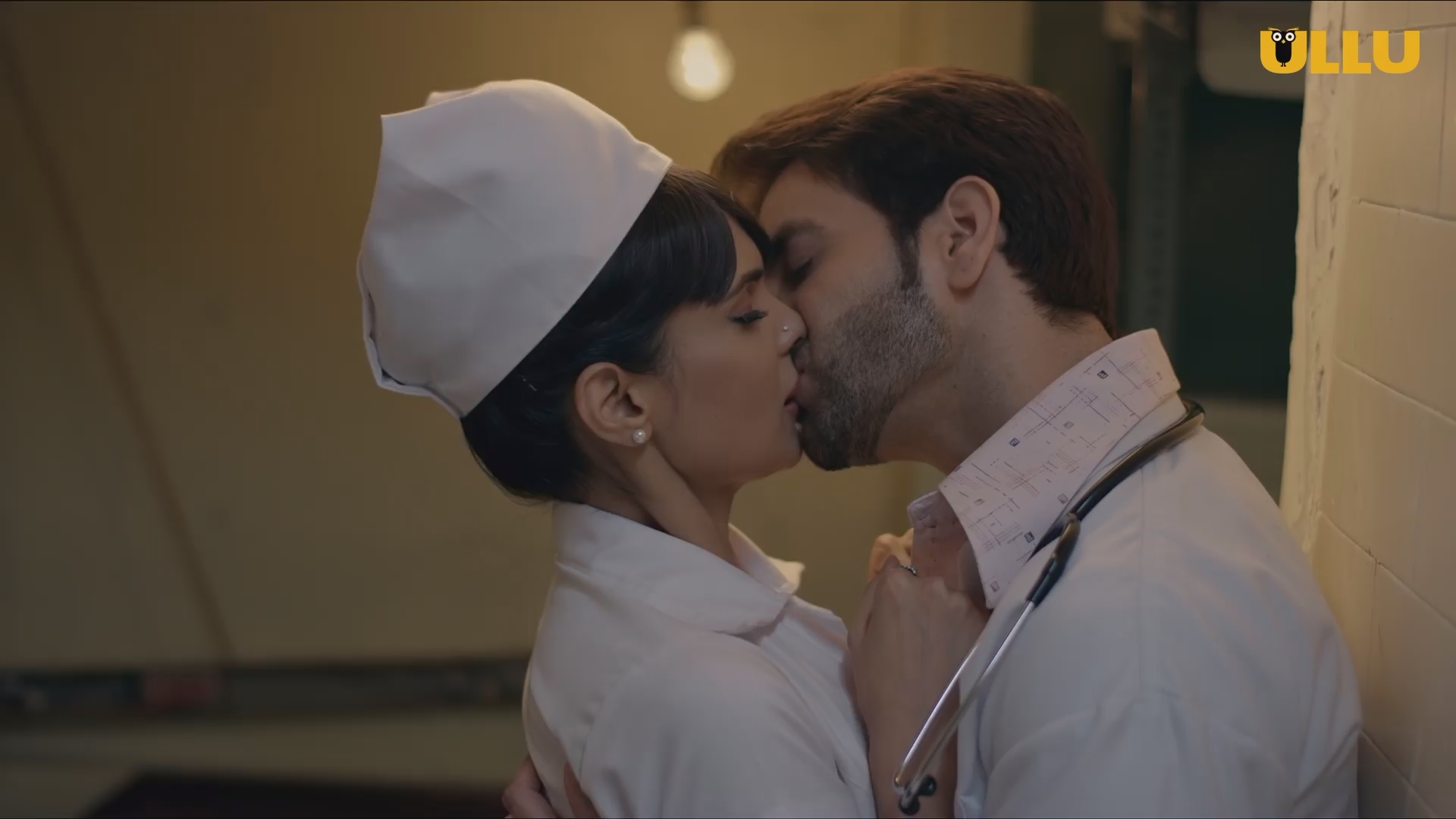 Kasak Part 1 (2020) S01E01T06 Ullu Originals Hindi Web Series 1080p WEB DL 1.5GB(1Filmy4Wap.Cloud).m