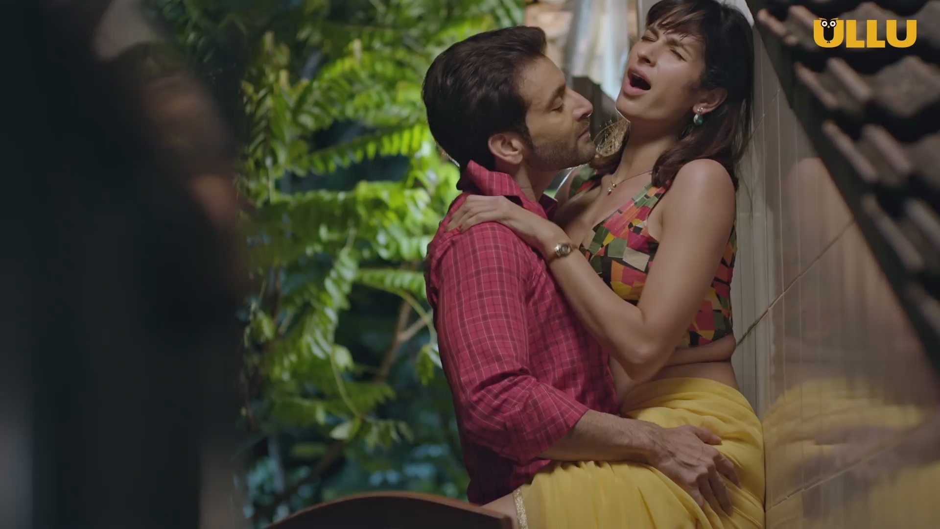 Kasak Part 1 (2020) S01E01T06 Ullu Originals Hindi Web Series 1080p WEB DL 1.5GB(1Filmy4Wap.Cloud).m