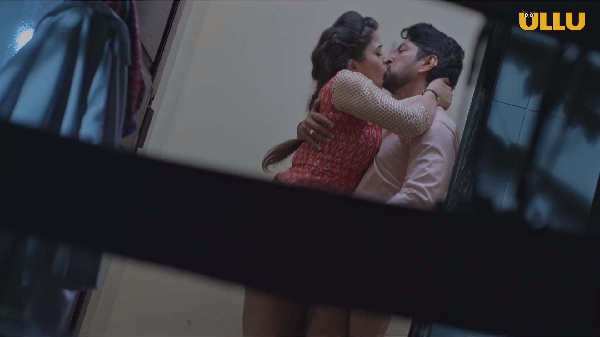 Kasak Part 1 (2020) S01E01T06 Ullu Originals Hindi Web Series 1080p WEB DL 1.5GB(1Filmy4Wap.Cloud).m
