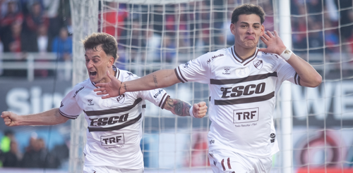 Platense MC.png
