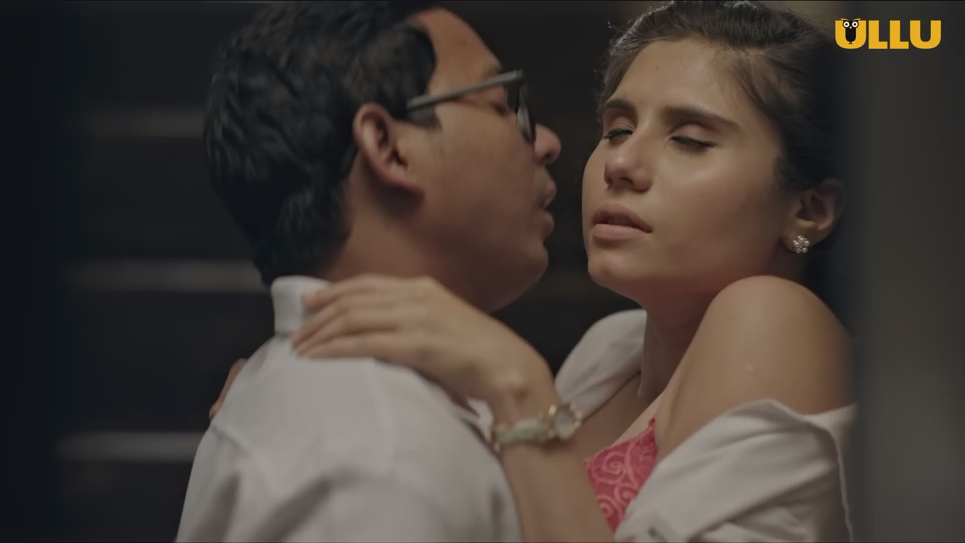 Kasak Part 2 (2020) S01E07T11 Ullu Originals Hindi Web Series 1080p WEB DL 1.1GB(1Filmy4Wap.Cloud).m