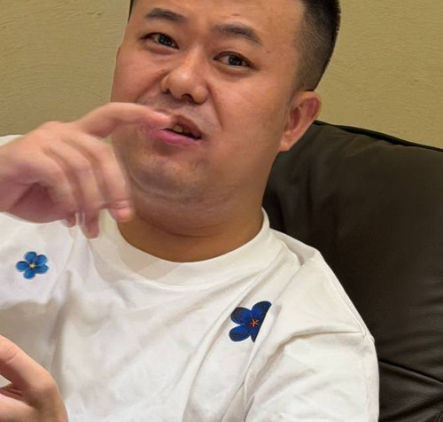 face.jpg