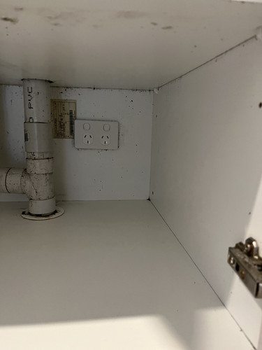 618eb19f1754.jpg