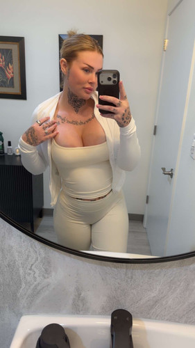 thefemalebossrl 2026 07 28T15 19 48.jpg