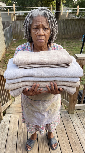 w01 wanda laundry porch.jpg