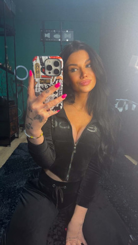 roxiebabyxox 2026 01 06T00 54 46.jpg
