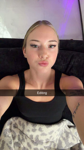 lexinicole x 2026 04 09T13 56 00.jpg