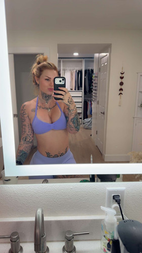 thefemalebossrl 2026 04 02T13 54 30.jpg