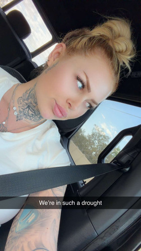 thefemalebossrl 2026 04 01T22 12 20.jpg