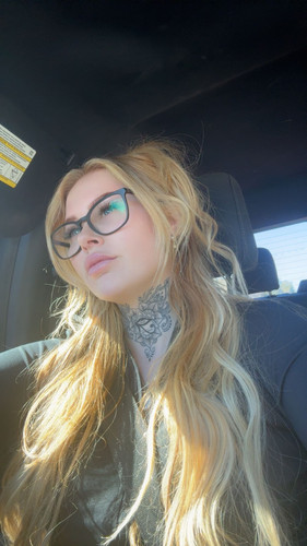 thefemalebossrl 2026 04 12T15 30 43.jpg
