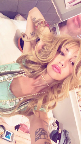 supremebimbo 2026 04 10T03 30 33.jpg