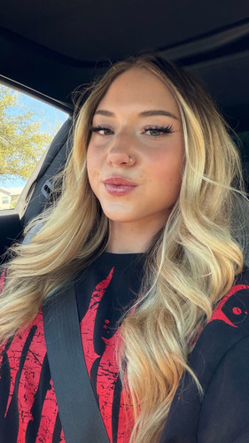lexinicole x 2026 03 21T19 34 37.jpg