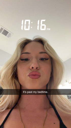 lexinicole x 2026 04 24T03 37 47.jpg