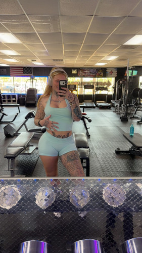 thefemalebossrl 2026 04 07T17 27 24.jpg