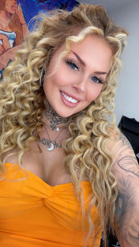 thefemalebossrl 2026 04 07T17 28 14.jpg