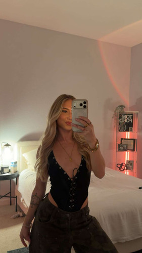 lexinicole x 2026 04 24T02 38 16.jpg