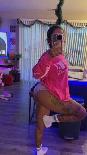 ashleynshack 2026 06 05T00 30 13.jpg