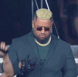 xkf4elO.gif