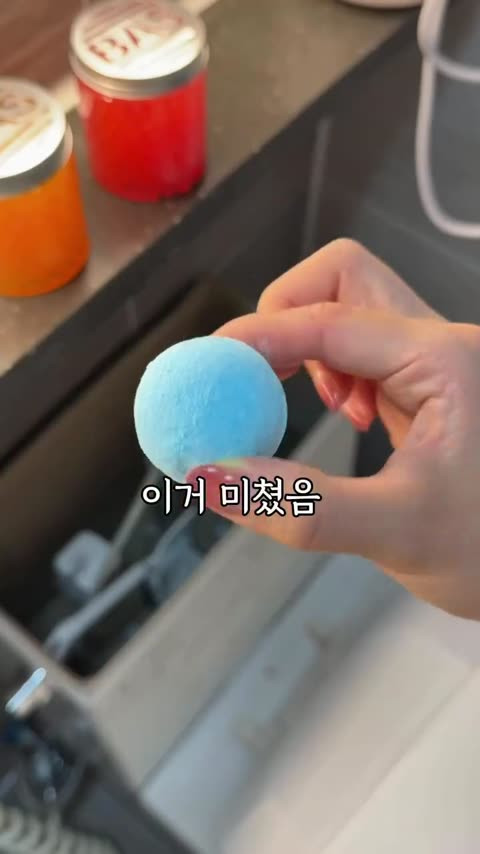 frame 1.jpg