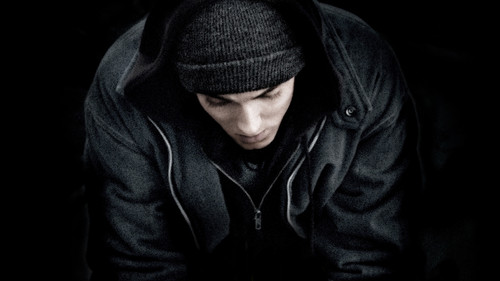 Rapper Jimmy (Eminem) versucht, jene Strae namens "8 Mile" hinter sich zu lassen, die das schwarze G
