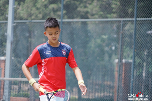 cri tennis3.jpg