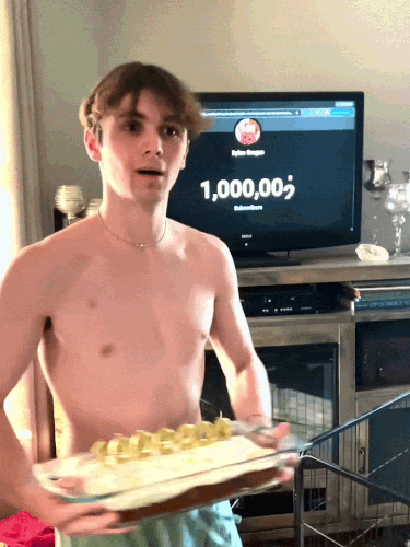 ezgif 82faf30f66ac419d.gif