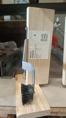 027 10190229 Brush machanism, right, BGLS.jpg