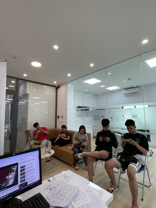 da nang dental clinic.jpg