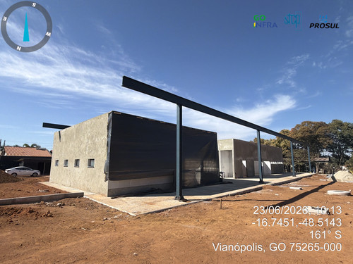 01.Fachada Frontal.jpg